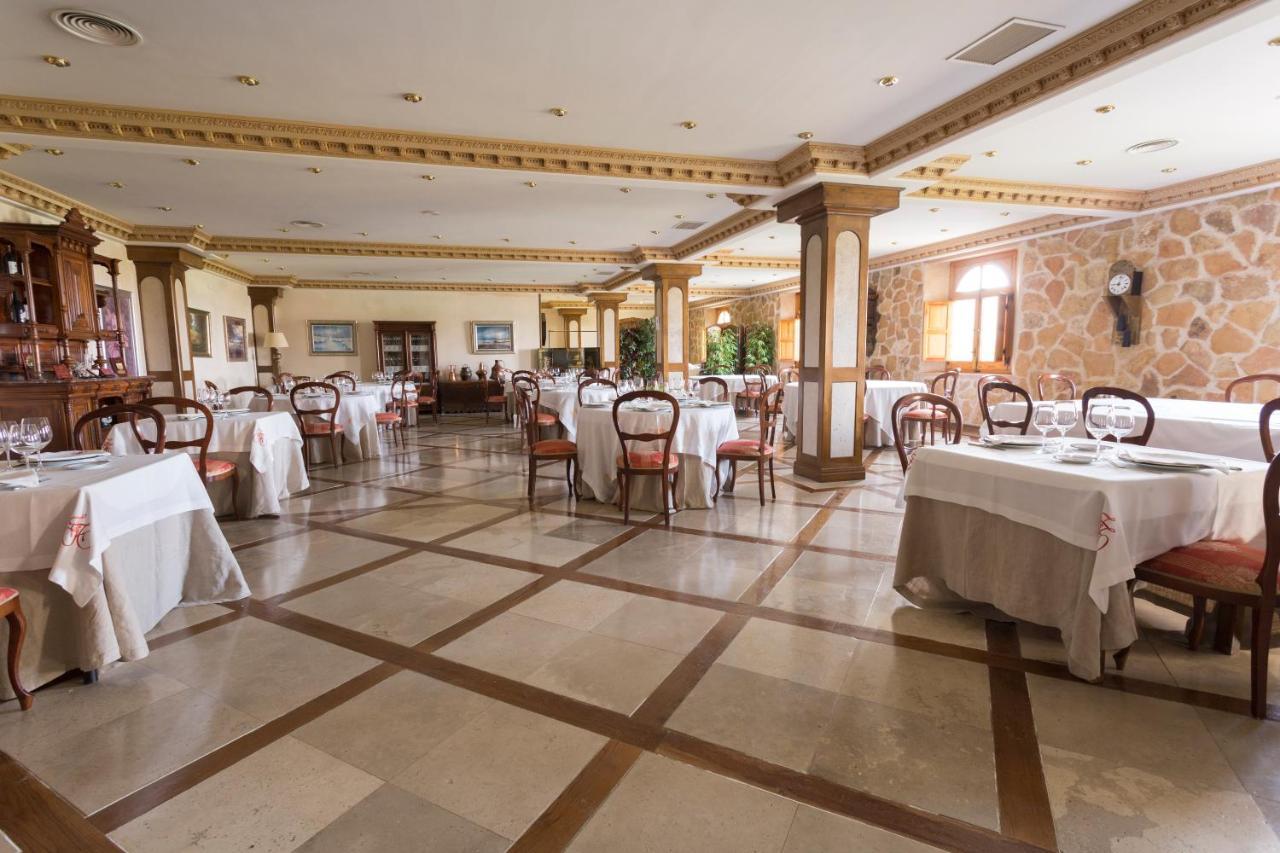 Hotel Torremilanos Aranda de Duero Extérieur photo
