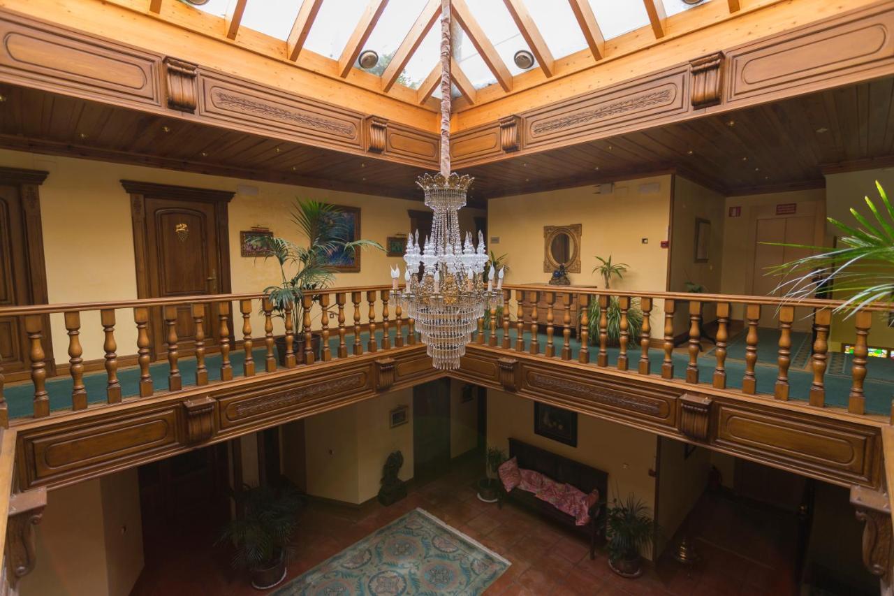 Hotel Torremilanos Aranda de Duero Extérieur photo
